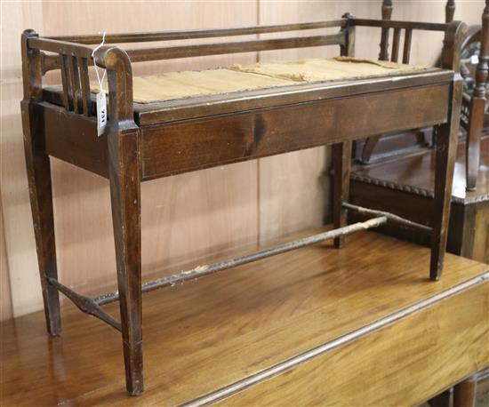 An Edwardian mahogany duet stool W.95cm